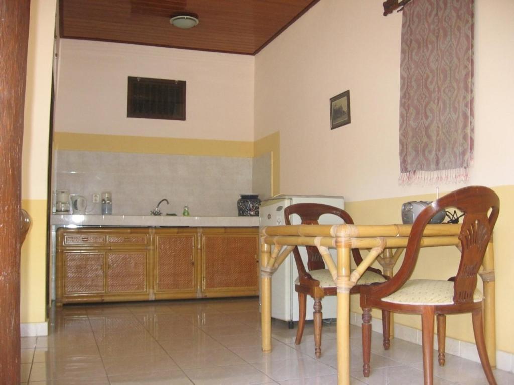 Ombak Putih Bungalows Hotel Nusa Dua  Phòng bức ảnh