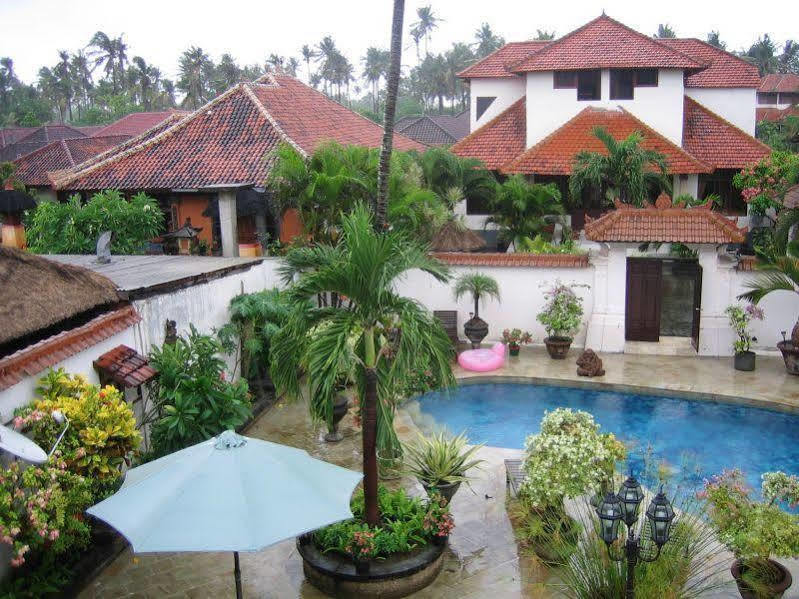 Ombak Putih Bungalows Hotel Nusa Dua  Ngoại thất bức ảnh