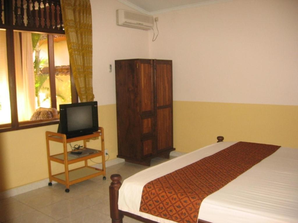 Ombak Putih Bungalows Hotel Nusa Dua  Ngoại thất bức ảnh